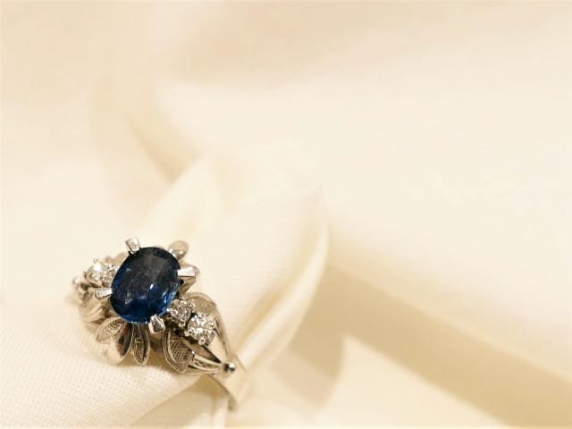眠れる文化遺産を再発見着物の魅力と価値を見直す現代の査定と継承のかたち